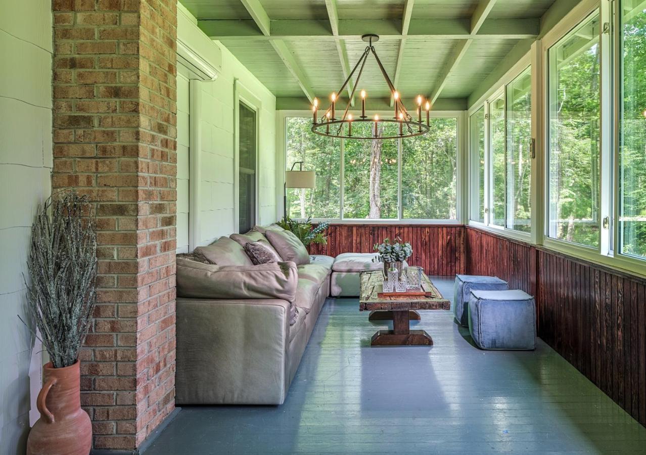 Luxuriously Restored Farm Holiday home *